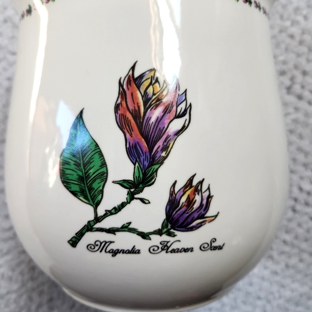 Cream Floral Ceramic Canister with Lid - Picture 4 of 11